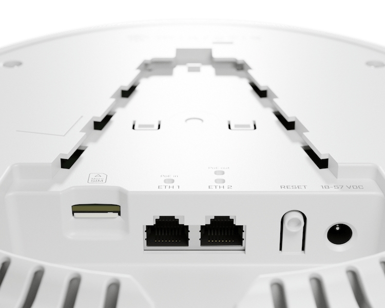 Mikrotik cAP LTE12 ax | Wi-Fi 6 Tavan Tipi AP + LTE Cat 12 Modem, 600 Mbps Hız, PoE-in/PoE-out