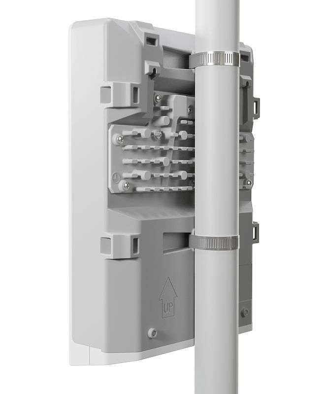 MikroTik netPower 16P CRS318-16P-2S+OUT Dış Mekan PoE+ Switch — görsel 3