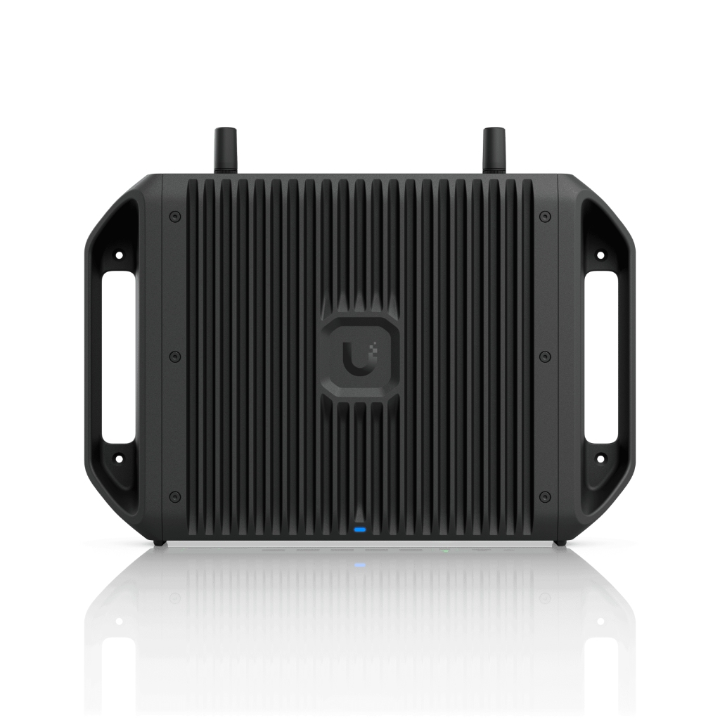 UBNT UniFi Cloud Gateway Industrial (UCG-Industrial) 5 Gbps IPS/IDS, 350W PoE Gücü ve 10G Uplink Özellikleriyle Endüstriyel UniFi Gateway